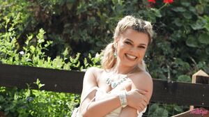 Destiny Cruz - Lady Of The Canyon