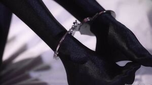 StraplessDildo - Merry Pie - Mia Hold Her Perfectly Sti 2