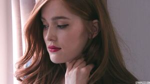 StraplessDildo - Lovely Jia Lissa Meets - Mia