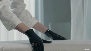 StraplessDildo - Bree Haze - Merry Pie - Play With A Cu