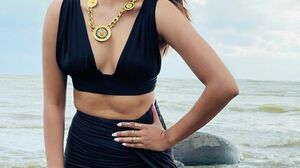 New skiny girl Nela Decker does her first hardcore anal, 1 on 1 balls deep anal, 0% pussy, big gapes, rough sex, cum swallow