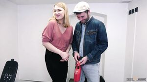 Hooked Up In Park Then Cock In Ass - Lucy Heart, Cel Do