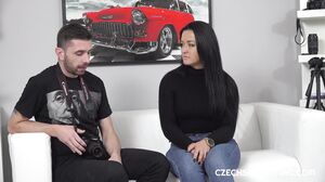 Zuzu Sweet Aka Sofia De Bum In Casting