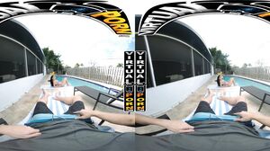 Gianna Grey - Horny Day Off in 4K