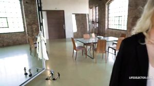 Angie Lynx – Caught Red Handed