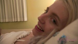 Kate is ready to fuck after dinner