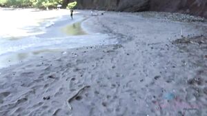 Noemi Is Always Trying to Fuck  No Matter Where You Go