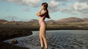 Leni Doll - Lenis Waves