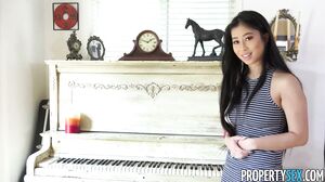 Jade Kush - Equestrian Buys House