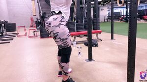 yinyleon - Big Ass Babe Gets Sweaty Before Get Fucked T