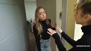 Alexa Flexy, Bonnie Dolce & Geisha Kyd LifeSelector