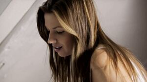 Evfrat Mai And Leila Smith Lick