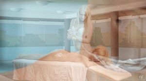 Lindsay And Liza Rub Down