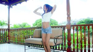 Latina Karin Dance Strip and Masturbating