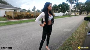 Gianna Grey Is Stranded With A Flat Tire And Fucks Her Way Out Of It!