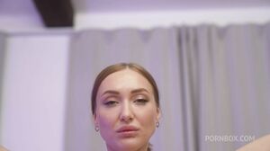 Urine carousel! Two Double Penetrations at the same tim