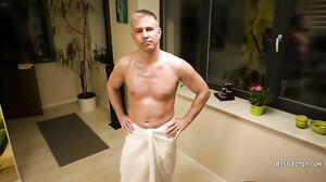 Eveline Dellai - Gym Addict