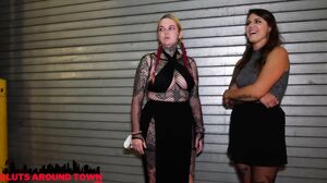 Drosera, Vibe Ryder - Cancelled concert leads to threesome