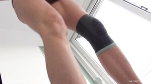 QueenSnake - Weight Lifting