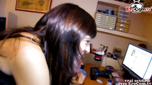 Bodybuilder fucks french amateur teen anal homemade in