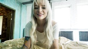 Leah Meow - My Hot Girlfriend