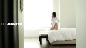 Pretty Brunette In Solo Action - Shyla Jennings