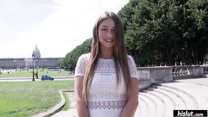 Taylor Sands plays with her big pussy lips after she squirts!