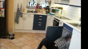 KissiKissi - 18 jähr. Klempner-Azubi vernascht