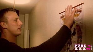 Quickie In The Kitchen With Hot Girl - Lyen Parker