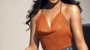 Deep Digging BTS in that Massive Latina Ass of Isabelle