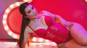 Maddy Black 4 on 1 DP, squirting, rough