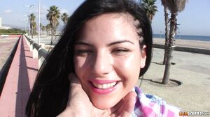 Paula Teen - Bootylicious Colombian Teen in HD