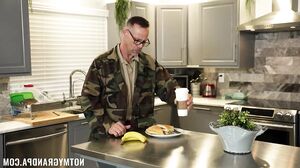 Ryder Rey - Drop and Give Me Head!