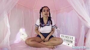 Numi Zarah - Numi Has A Magic Trick in HD