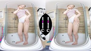 Juna lot oil on teenie titties and panties virtual reality