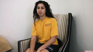 She Discovers That Anal Hurts