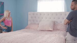 DogHouseDigital - Minxx Marley Teen Squirt