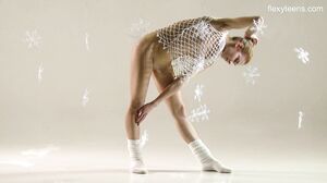 FlexyTeens - Awesome Flexible Girl