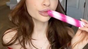 LillyRae - Candie cane dildo