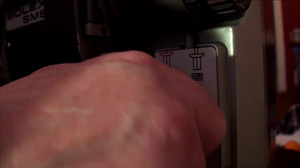 Fickelodeon-Scene_2-Julie_Hunter-1080p