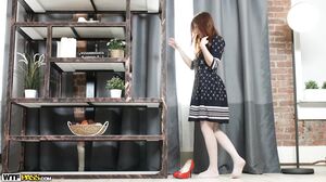 Great Casual Sex Video with a True Bombshell