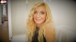 Kitty Kats is nu 3 maanden zwanger en heeft extra veel 2