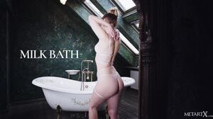 Vine - Milk Bath in 4K