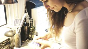 Piper Blush - Christmas Tradition Blowjob - TheArtOfBlo