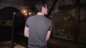 Valencia Domineert in Gangbang - VurigVlaanderen-Meiden