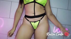 novinha gostosa de lingerie sexy sentando na pica depois de chupar Raissa Conte