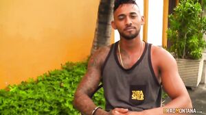 Fan pasa entrevista para follar con Elisa Sanches