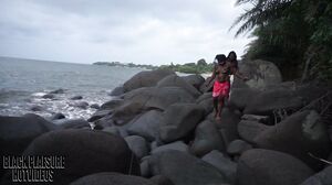 African Sex Globe Lulu & Sexy Smith