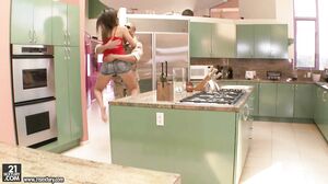 Footsiebabes - Rilynn Rae - Military Leave