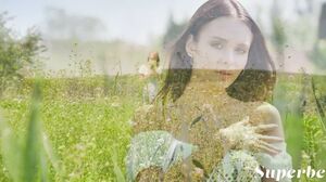 Superbe - Anastasia Gress - Beautiful Flower